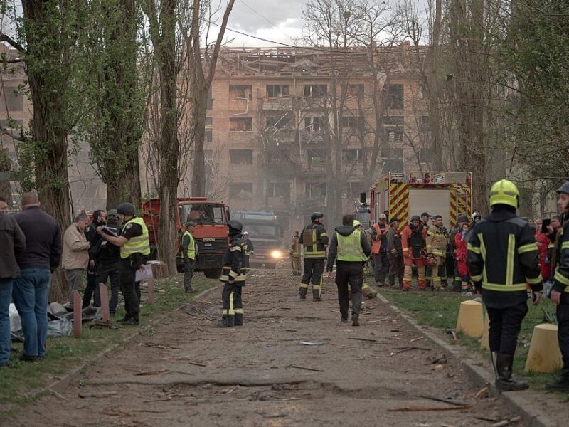 У Києві оголосили День жалоби за жертвами атаки РФ
