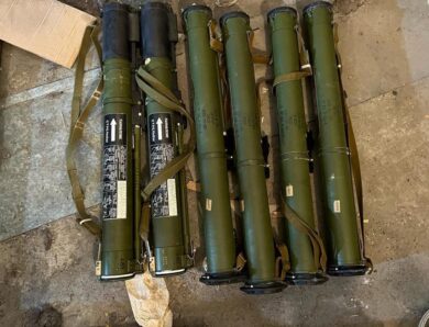 У Києві виявили великий сховок зі зброєю