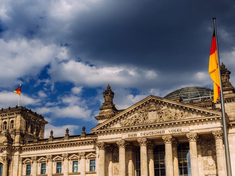 У Німеччині соціал-демократи схвалили коаліційну угоду