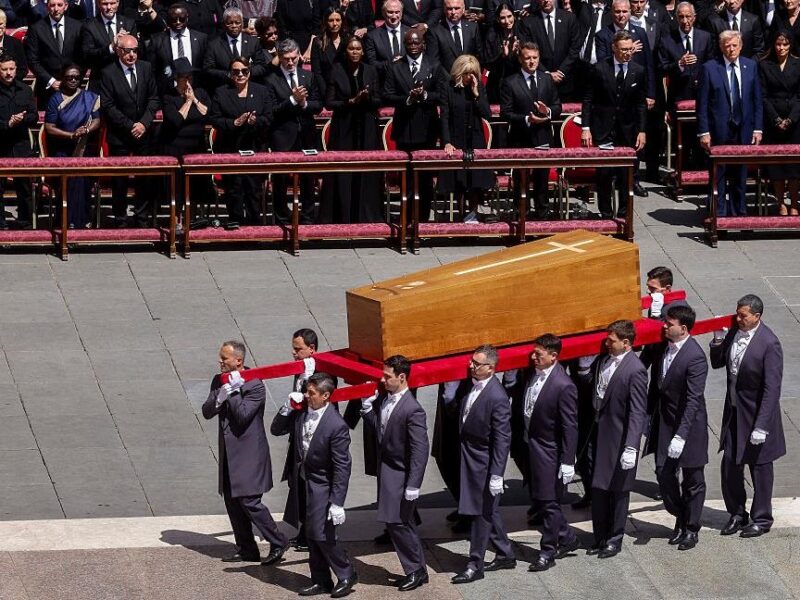 У Римі завершено поховання Папи Франциска