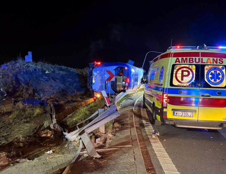 У Варшаві 12 українців постраждали в ДТП