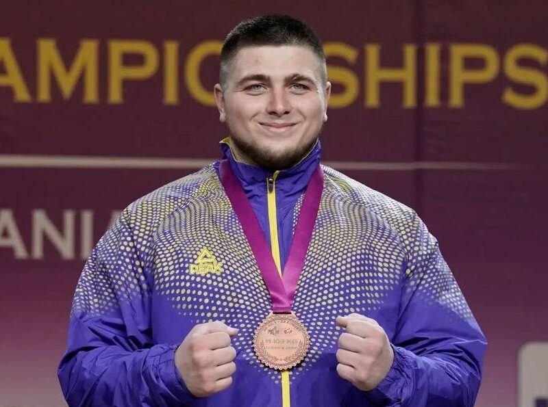 Українські важкоатлети Гоза та Прилипко отримали нагороди чемпіонату Європи