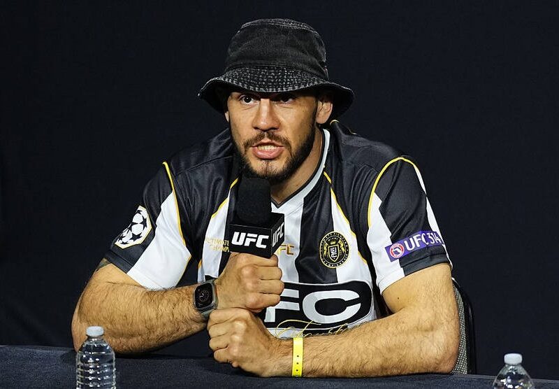 Український боєць UFC вирішив виступати під російським прапором