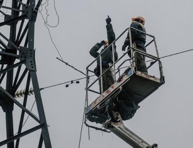 В Донецькій ОВА розповіли, скільки населених пунктів – без світла та газу