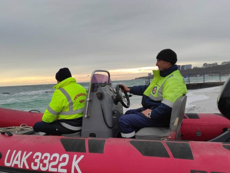 В Одесі почали підготовку пляжів до літа