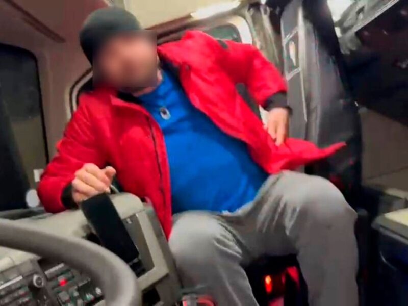 В Україні винесли вирок поляку, що перевозив за кордон чоловіків