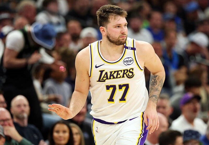 Варто вірити: Дончич бажає перемоги Лейкерс в НБА попри поразки в серії