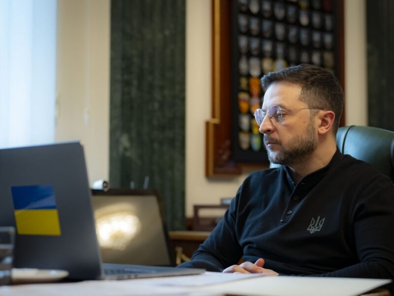 Зеленський обговорив з главою Фінляндії ППО, санкції й США