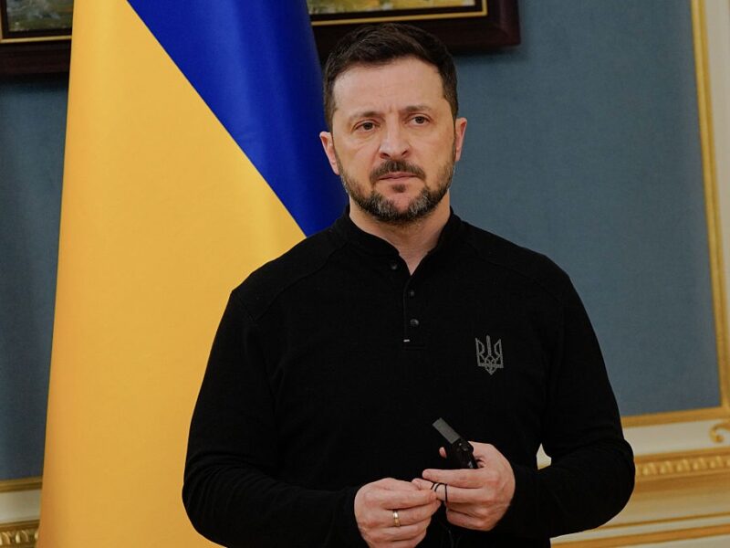 Зеленський пообіцяв “відповідь” за удар по Сумах