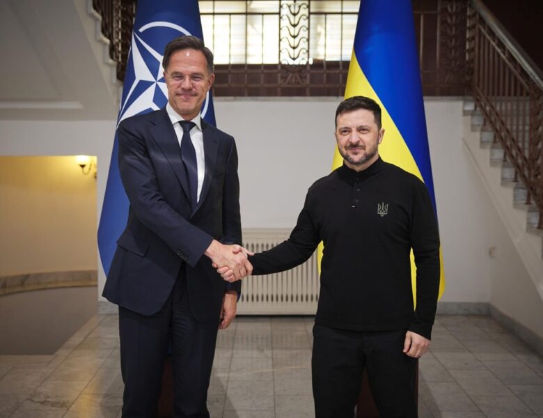 Зеленський зустрівся з генсеком НАТО в Одесі