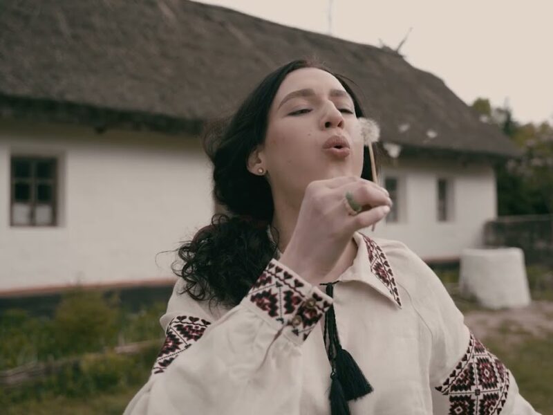 Вишиванка незламності: голос окупованих територій