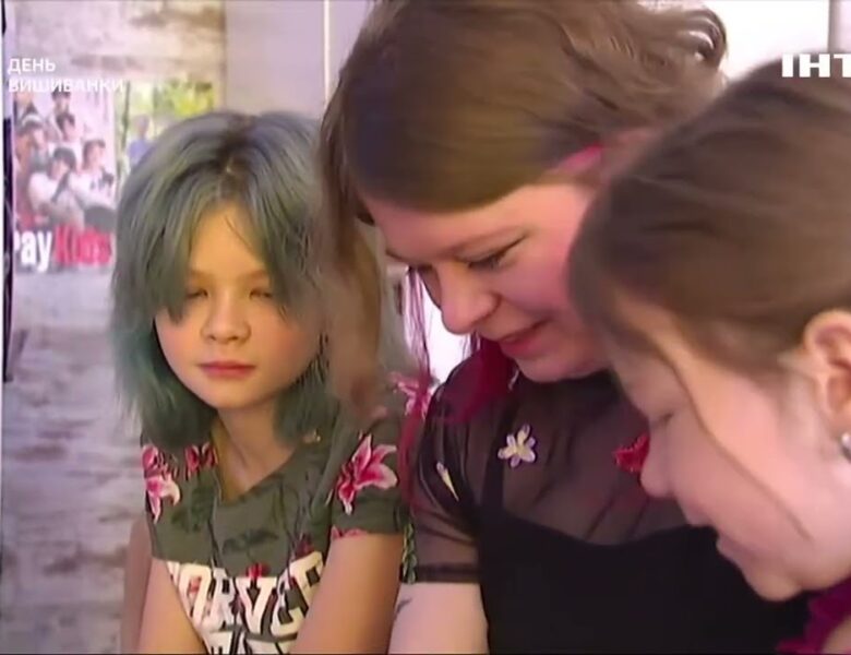 Історія сім’ї, яка усиновила одразу двох дітей