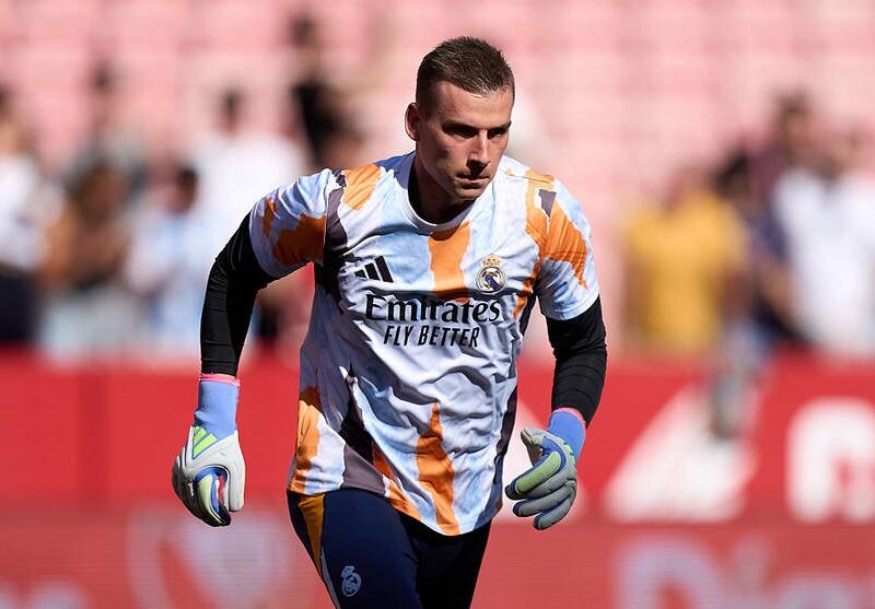 Андрій Лунін попрощався з наставником Реала Карло Анчелотті