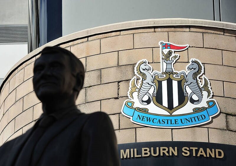 Англійський топклуб готується осучаснити герб