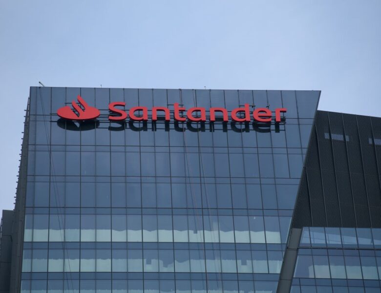 Австрійська Erste придбає частку одного з найбільших банків Польщі