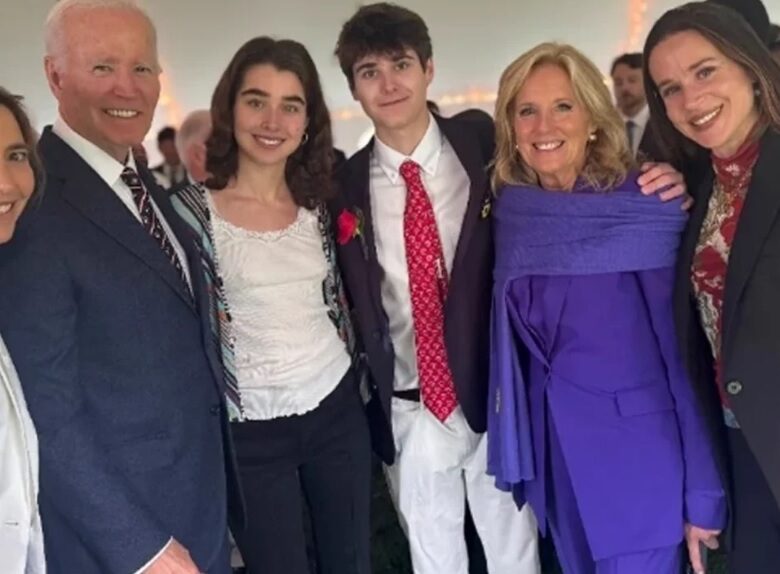 Байден вперше з’явився на публіці після діагностування раку