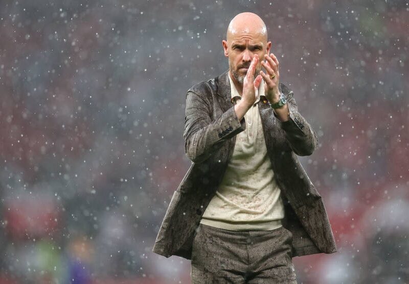 Баєр цікавиться послугами колишнього тренера Манчестер Юнайтед