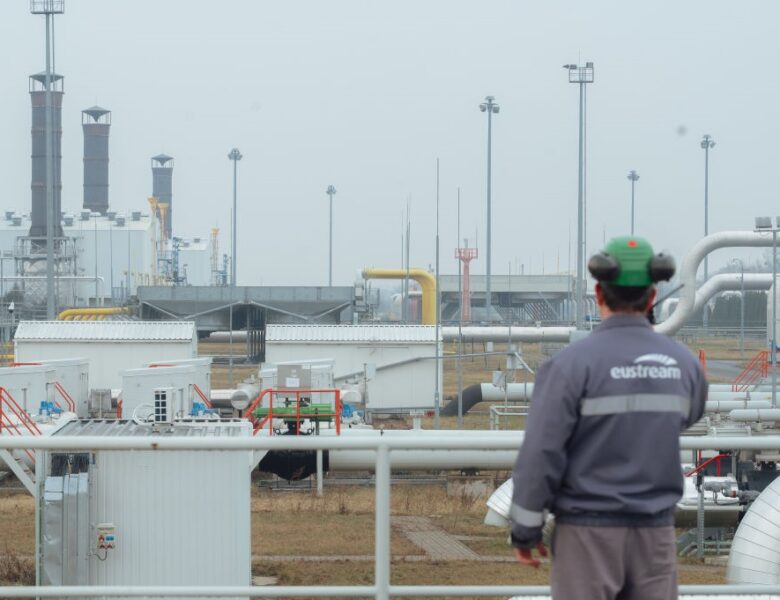 BBC: Захід заплатив РФ більше, ніж допоміг Україні