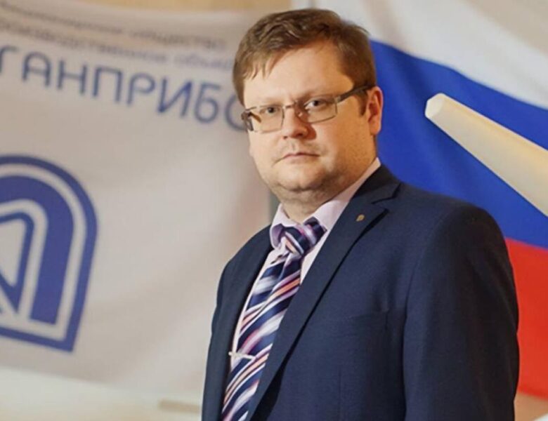 Били молотком по голові: у Росії напали на керівника оборонного заводу