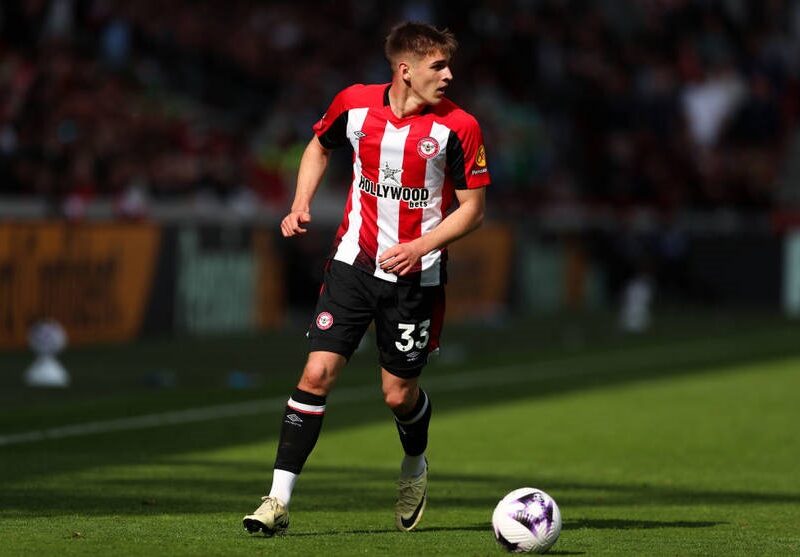 Брентфорд продовжив контракт Ярмолюку до 2031 року