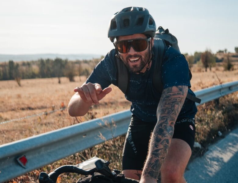 Британець завершив 8-місячий тріатлон на Евересті