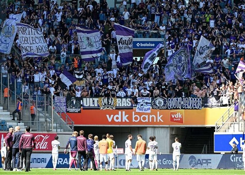 Бруд політики у футболі: Андерлехту відповідати за спонсора