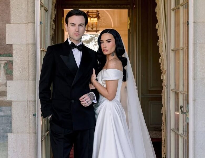 Демі Ловато показала перші фото з весілля