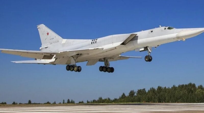 Десятки ТУшок на Оленьї? Що не так з літаками