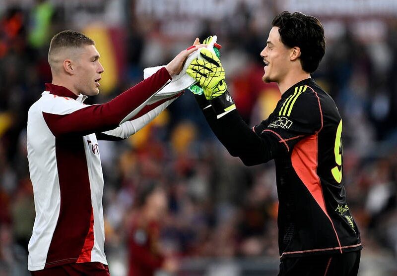 Довбик став ключовим персонажем у незвичайному конкурсі воротарів Роми