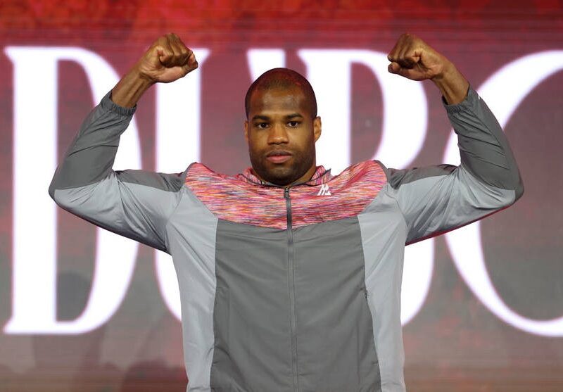 Ексчемпіон світу похвалив Дюбуа за сміливість вийти на ринг з Усиком