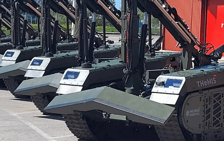 Франція спорядить Україні шість безпілотних роботів-саперів