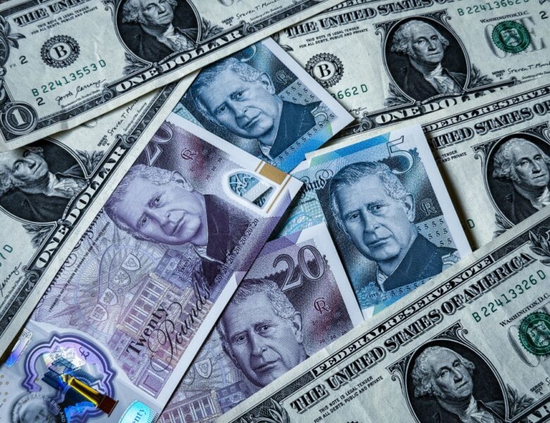 Фунт досяг максимуму 2022 року, “завдяки” Трампу