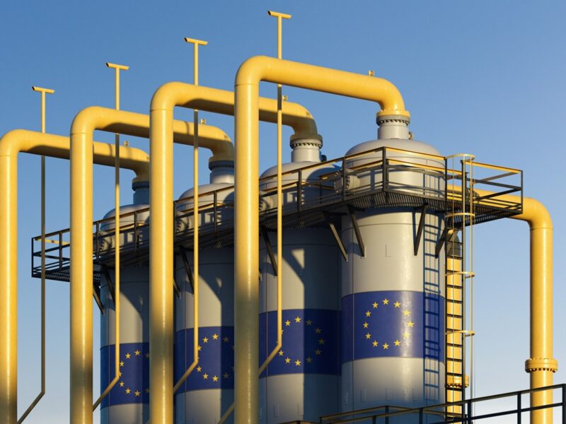 Газові сховища ЄС заповнені лише на третину