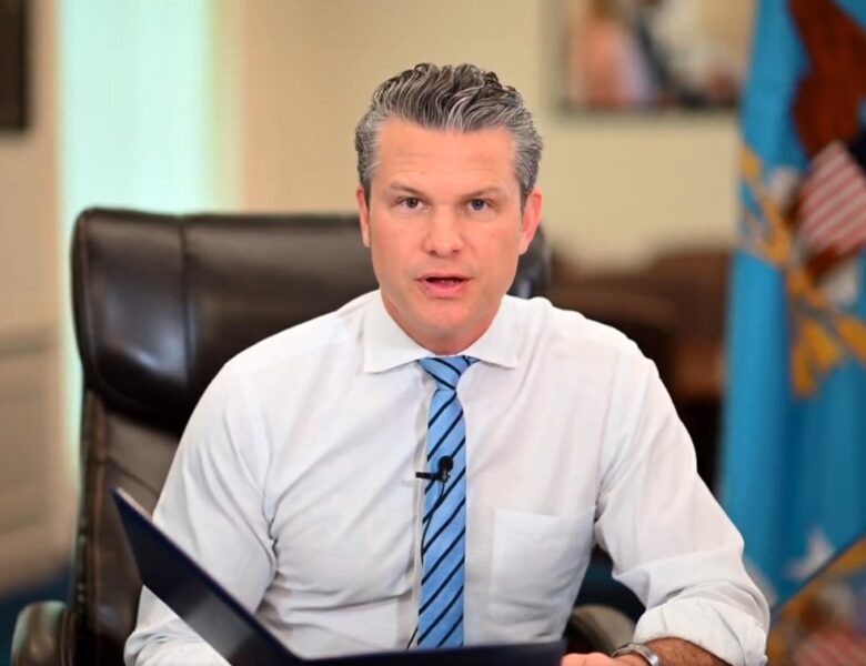 Геґсет анонсував звільнення кожного п’ятого топ-генерала та адмірала США