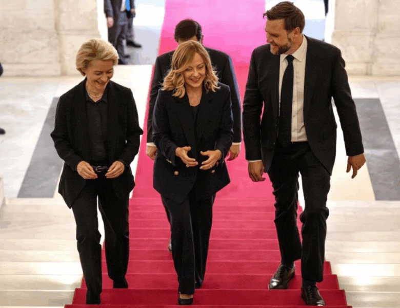 Голова Єврокомісії обговорила з віцепрезидентом США Україну