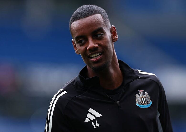 Ісак, Екітіке та Осімхен: Ліверпуль полює за зірковими нападниками