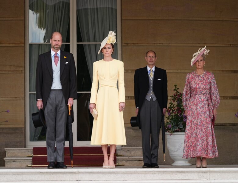 Кейт Міддлтон вперше за два роки з’явилася садовій вечірці палацу