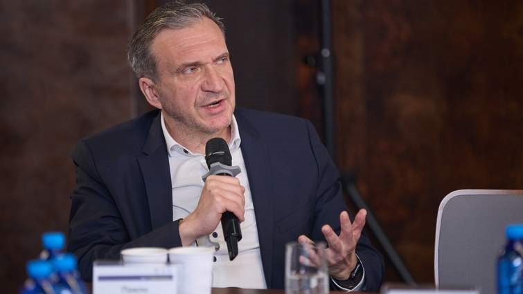 Колишній міністр економіки мобілізувався до Нацгвардії