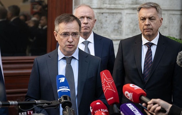 Кремль заявив про “погрози” родині Мединського