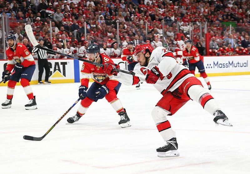 Кубок Стенлі: Кароліна не залишила шансів Флориді