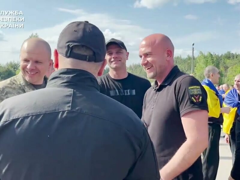 З полону звільнили ще 390 українців, – ексклюзивне відео СБУ з першої частини обміну 1000 на 1000