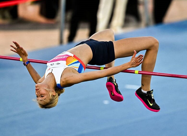 Левченка позбавили нагороди на змаганнях у Досі