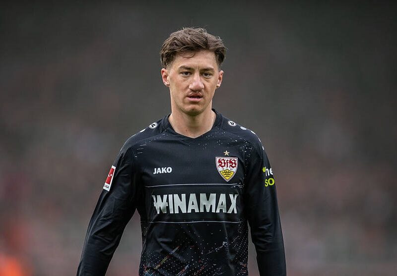 Ліверпуль вивчає можливість посилитися півзахисником