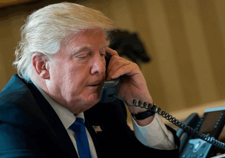 Макрон: Трамп планує поговорити з Росією найближчим часом