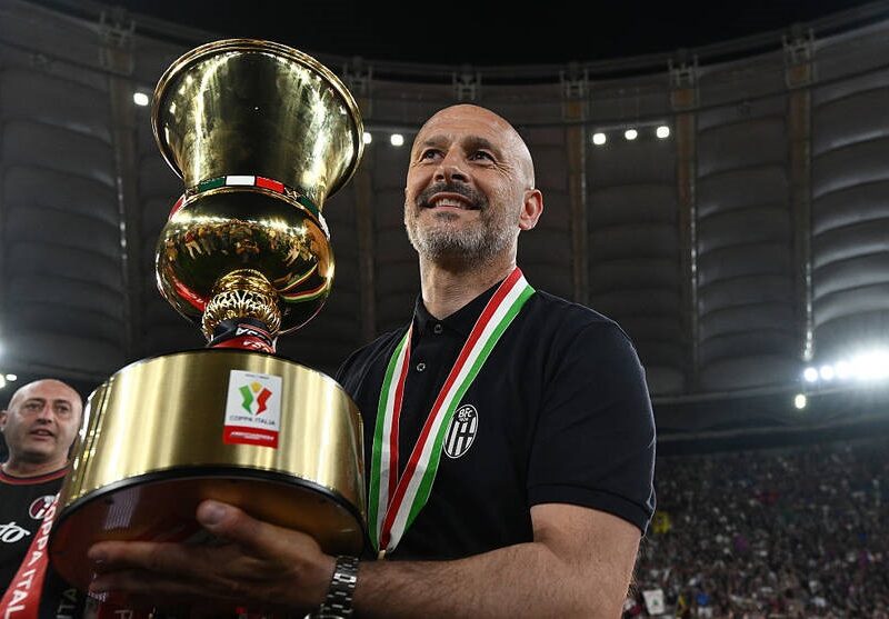 Мілан до списку кандидатів на пост тренера додав наставника Болоньї