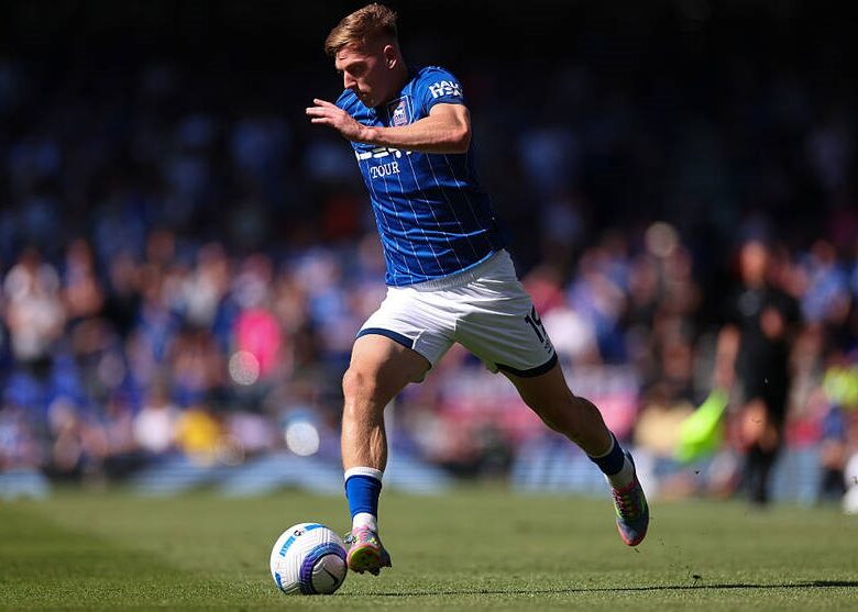 МЮ перший у боротьбі за підписання англійського нападника