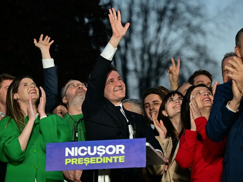 На виборах у Румунії лідирує проєвропейський кандидат