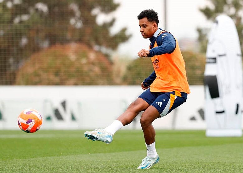 Нападник Реала Родріго вирішив залишитися в клубі, керівництво міркує