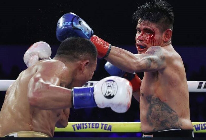 Наваррете переміг Суареса технічним рішенням після зупинки бою