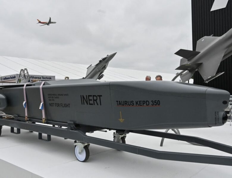 Німеччина не ухвалила рішення про передачу Україні ракет Taurus – ЗМІ